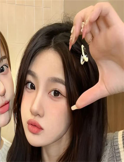 发现淑女飘飘拳深刻反思的：未被注意的细节与意义，点击破亿